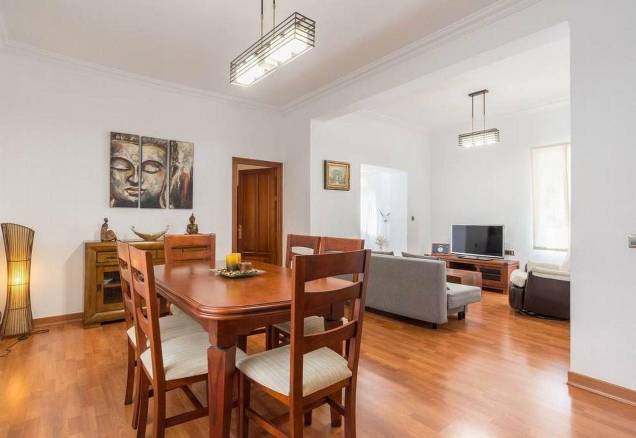 Apartamento Milagros 110 M2 Malaga Exterior photo